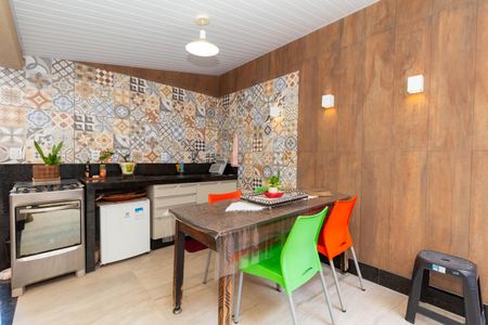 Casa à venda com 264m², 4 quartos e 6 vagasÁrea Gourmet