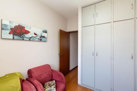 Casa à venda com 264m², 4 quartos e 6 vagasQuarto 3