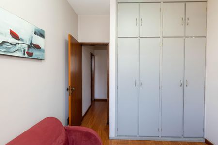 Casa à venda com 264m², 4 quartos e 6 vagasQuarto 3