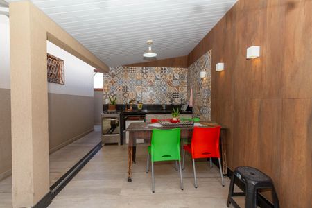 Casa à venda com 264m², 4 quartos e 6 vagasÁrea Gourmet