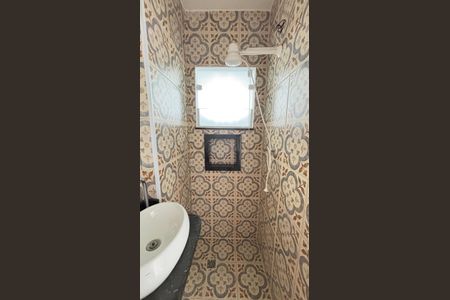 Apartamento para alugar com 90m², 2 quartos e sem vagaBanheiro da Suíte