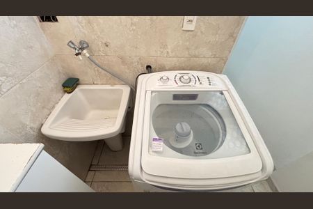 Apartamento para alugar com 90m², 2 quartos e sem vagaÁrea de Serviço