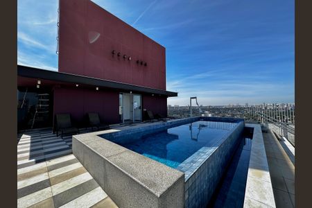 Apartamento à venda com 35m², 1 quarto e sem vagaPiscina