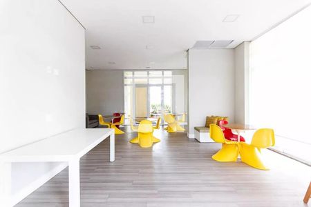 Apartamento para alugar com 90m², 2 quartos e 1 vagaÁrea comum - Salão de festas