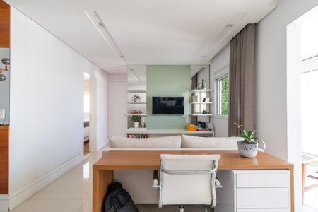 Apartamento para alugar com 90m², 2 quartos e 1 vagaSala