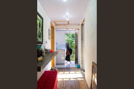 Casa para alugar com 80m², 2 quartos e 1 vaga Casa para alugar com 80m², 2 quartos e 1 vagaCorredor