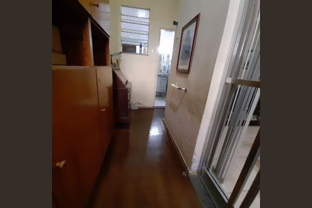 Casa à venda com 190m², 2 quartos e 5 vagas