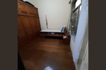 Casa à venda com 190m², 2 quartos e 5 vagas