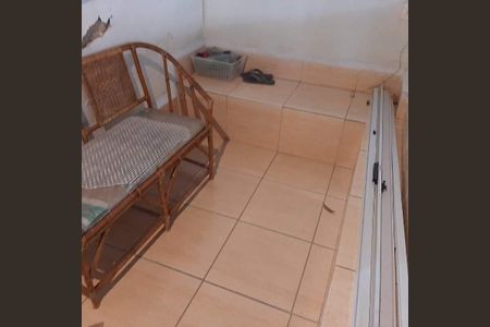 Casa à venda com 190m², 2 quartos e 5 vagas