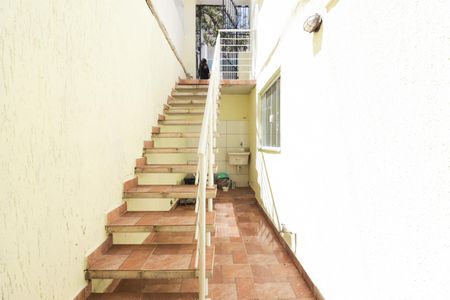 Casa para alugar com 60m², 1 quarto e sem vagaÁrea de Serviço