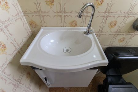 Apartamento à venda com 43m², 2 quartos e 1 vaga Apartamento à venda com 43m², 2 quartos e 1 vagaBanheiro