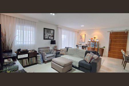 Apartamento à venda com 156m², 3 quartos e 2 vagas Apartamento à venda com 156m², 3 quartos e 2 vagasSala