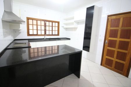 Casa à venda com 189m², 3 quartos e 5 vagasCozinha