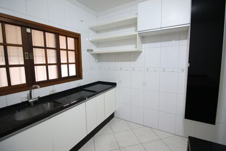 Casa à venda com 189m², 3 quartos e 5 vagasCozinha