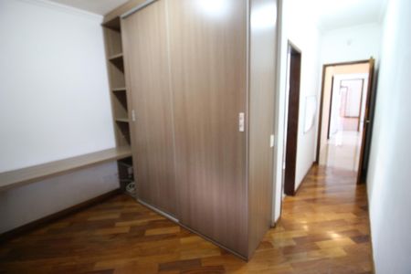 Casa à venda com 189m², 3 quartos e 5 vagasSuíte 3