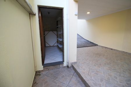 Casa à venda com 189m², 3 quartos e 5 vagasDespensa externa