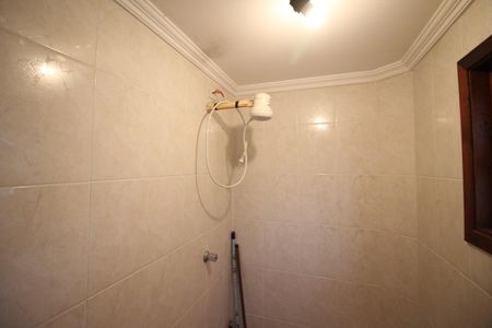 Casa à venda com 189m², 3 quartos e 5 vagasBanheiro de serviço