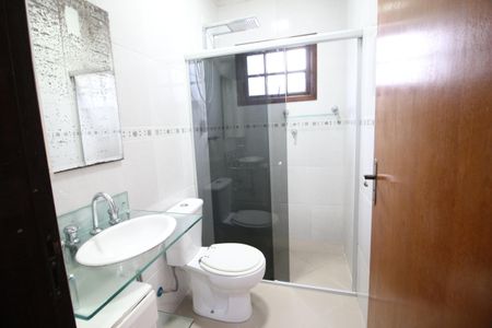 Casa à venda com 189m², 3 quartos e 5 vagasBanheiro da Suíte 1