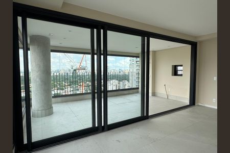 Apartamento à venda com 3 quartos, 134m² em Pinheiros, São Paulo