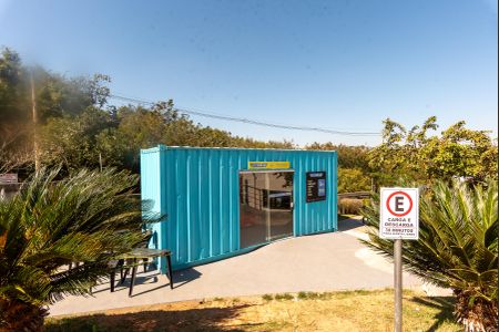 Apartamento à venda com 53m², 2 quartos e 1 vaga Apartamento à venda com 53m², 2 quartos e 1 vagaMinimercado