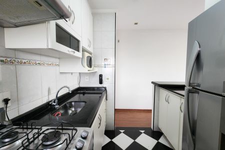 Apartamento à venda com 52m², 2 quartos e 1 vaga Apartamento à venda com 52m², 2 quartos e 1 vagaCozinha