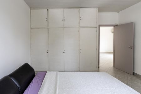 Casa à venda com 200m², 4 quartos e 2 vagasSuíte 1