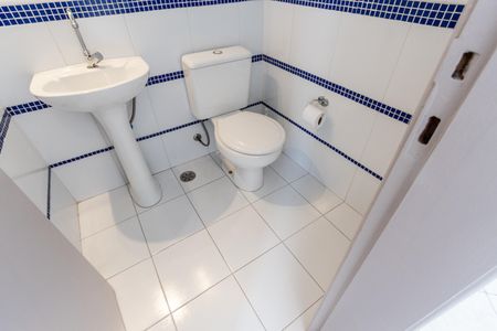 Casa à venda com 200m², 4 quartos e 2 vagasLavabo