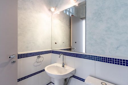 Casa à venda com 200m², 4 quartos e 2 vagasLavabo