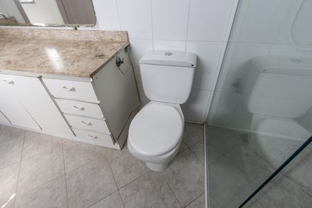 Casa à venda com 200m², 4 quartos e 2 vagasBanheiro da Suíte 2