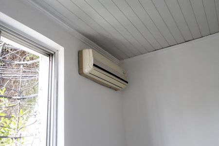 Casa à venda com 200m², 4 quartos e 2 vagasSuíte 1