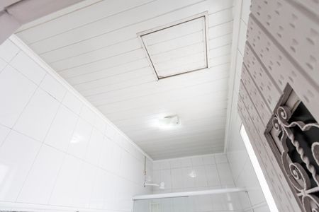 Casa à venda com 200m², 4 quartos e 2 vagasBanheiro da Suíte 2