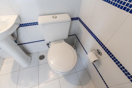 Casa à venda com 200m², 4 quartos e 2 vagasLavabo