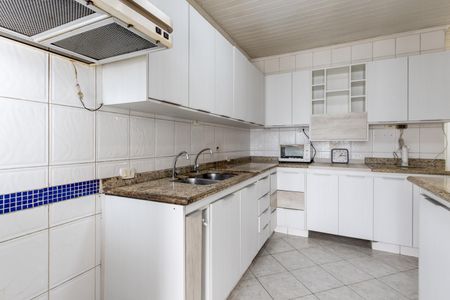 Casa à venda com 200m², 4 quartos e 2 vagasCozinha