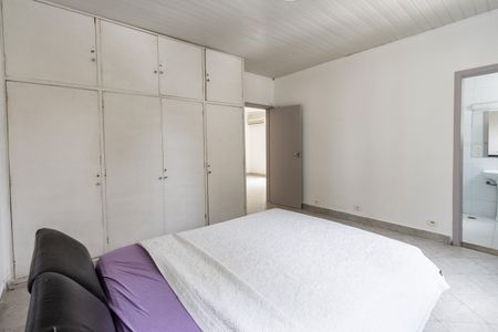 Casa à venda com 200m², 4 quartos e 2 vagasSuíte 1