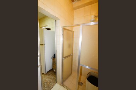 Casa à venda com 120m², 3 quartos e 1 vagaBanheiro 2