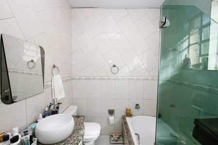 Casa à venda com 120m², 3 quartos e 1 vagaBanheiro 1