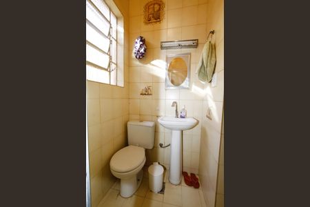 Casa à venda com 120m², 3 quartos e 1 vagaBanheiro 2