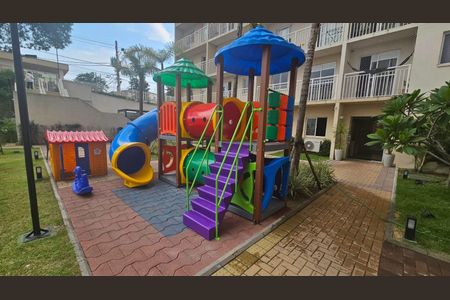 Apartamento à venda com 28m², 1 quarto e sem vaga Apartamento à venda com 28m², 1 quarto e sem vagaÁrea Comum - Playground