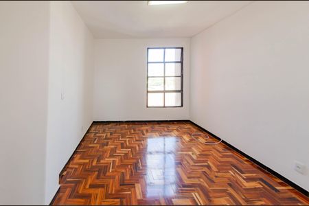 Apartamento à venda com 69m², 3 quartos e 1 vaga Apartamento à venda com 69m², 3 quartos e 1 vagaSala