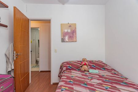 Apartamento à venda com 72m², 3 quartos e 2 vagasQuarto 2