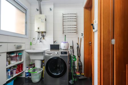 Apartamento à venda com 115m², 3 quartos e 2 vagas Apartamento à venda com 115m², 3 quartos e 2 vagasÁrea de Serviço