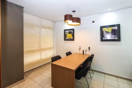 Apartamento à venda com 115m², 3 quartos e 2 vagas Apartamento à venda com 115m², 3 quartos e 2 vagasCoWorking