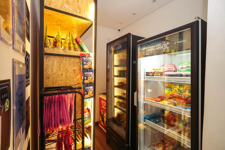 Apartamento à venda com 115m², 3 quartos e 2 vagas Apartamento à venda com 115m², 3 quartos e 2 vagasMini Mercado