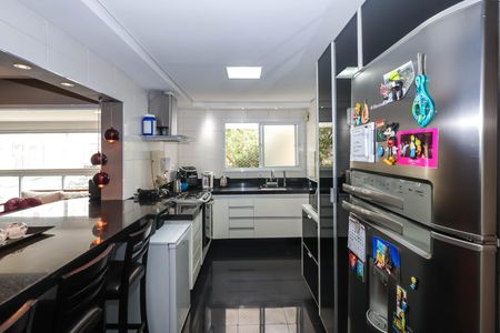 Apartamento à venda com 115m², 3 quartos e 2 vagas Apartamento à venda com 115m², 3 quartos e 2 vagasCozinha