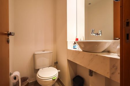 Apartamento à venda com 115m², 3 quartos e 2 vagas Apartamento à venda com 115m², 3 quartos e 2 vagasLavabo