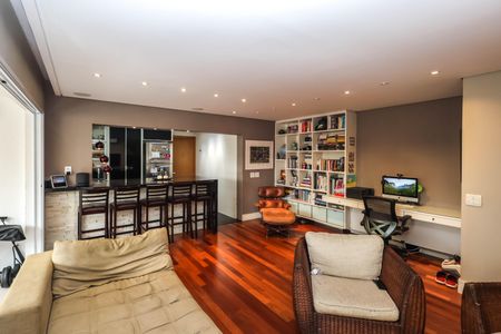 Apartamento à venda com 115m², 3 quartos e 2 vagas Apartamento à venda com 115m², 3 quartos e 2 vagasSala