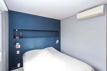 Apartamento à venda com 115m², 3 quartos e 2 vagas Apartamento à venda com 115m², 3 quartos e 2 vagasSuíte