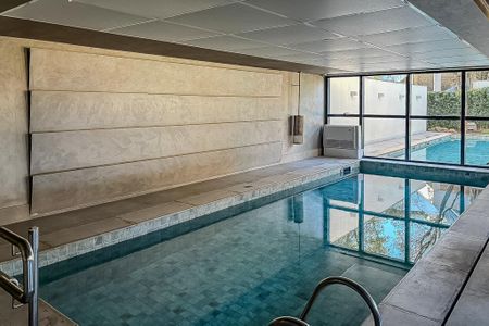 Studio à venda com 44m², 1 quarto e 1 vaga Studio à venda com 44m², 1 quarto e 1 vagaÁrea comum - Piscina