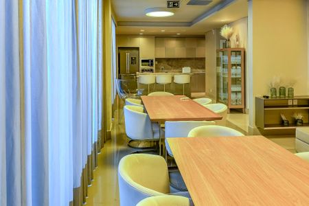 Studio à venda com 44m², 1 quarto e 1 vaga Studio à venda com 44m², 1 quarto e 1 vagaÁrea comum - Salão de festas