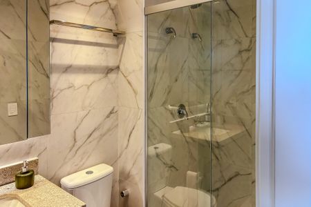 Studio à venda com 44m², 1 quarto e 1 vaga Studio à venda com 44m², 1 quarto e 1 vagaBanheiro Social